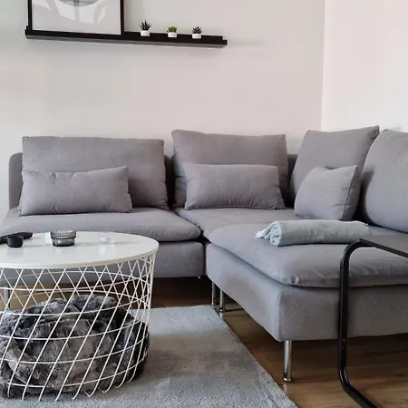 Cozy Apartment Charleroi