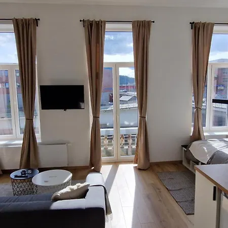 Cozy * Шарлеруа